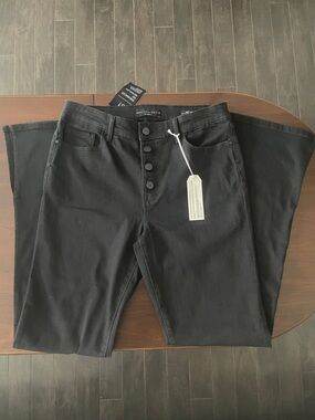 Sanctuary Women's Boot Cut Jeans in Black